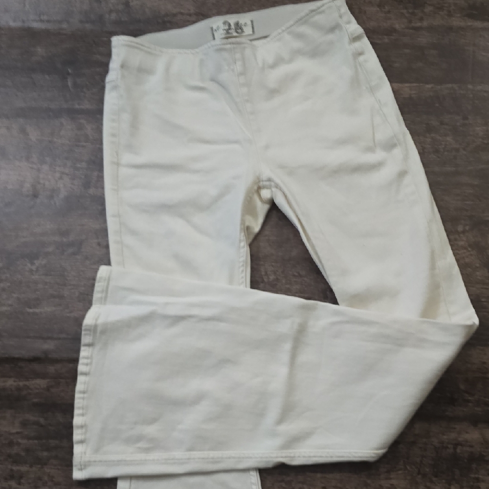 WE THE FREE‎ Cream Flare Jeans Sz 26